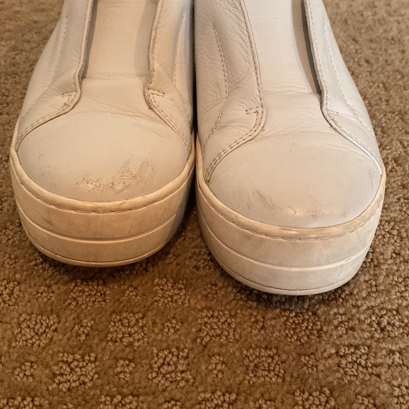 Good condition J/Slide NYC Noel Split Vamp Sneaker. Size 8. - Picture 3 of 6